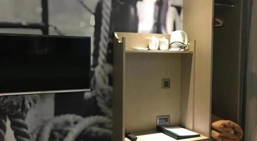 Largos Hotel Hong Kong