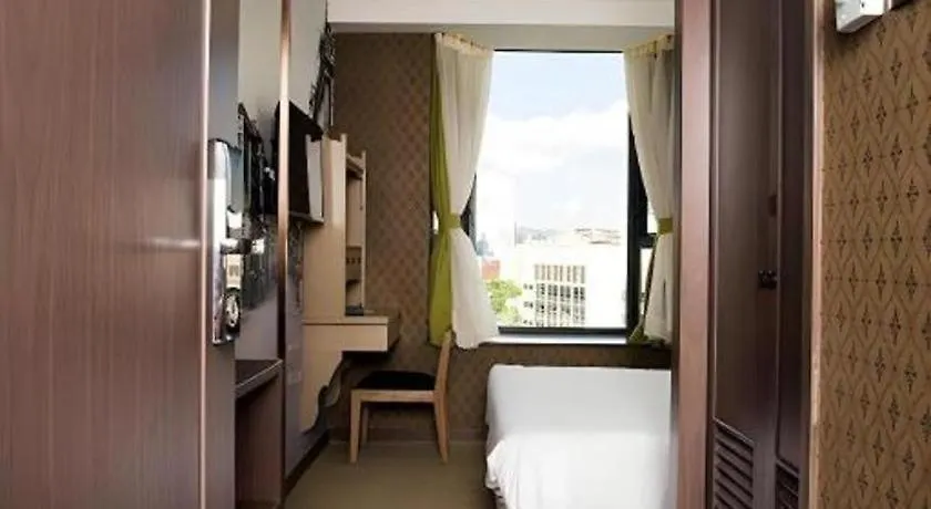 Largos Hotel Hong Kong 3*,