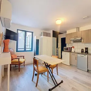  Appartement Studio Climatisé Teinturiers France